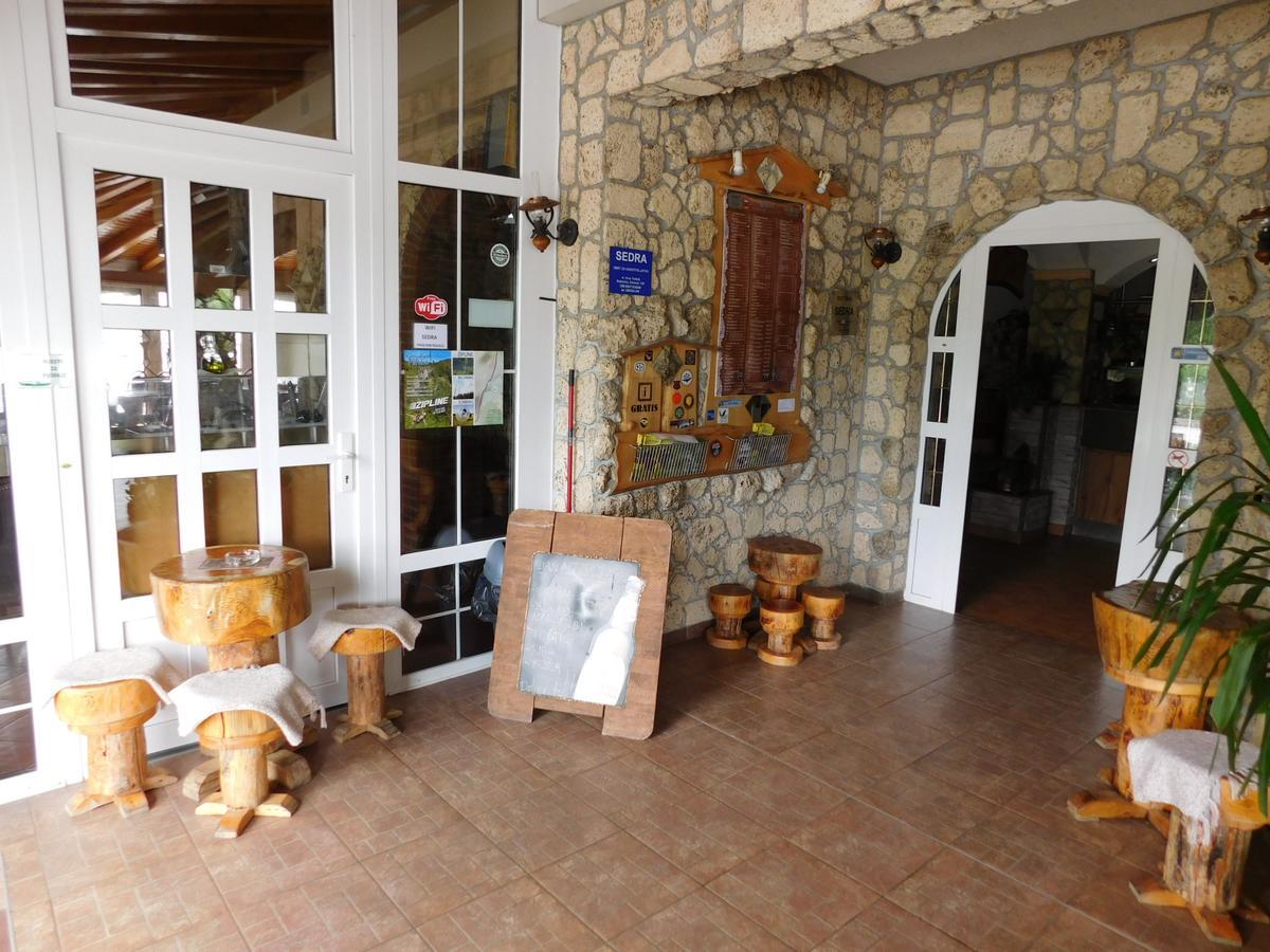 Sedra Holiday Resort-Adults Only-Bed & Breakfast ราโควิซา ภายนอก รูปภาพ
